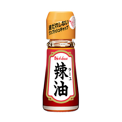 辣椒油瓶型包装设计(图1) 辣椒油瓶型包装设计(图1)
