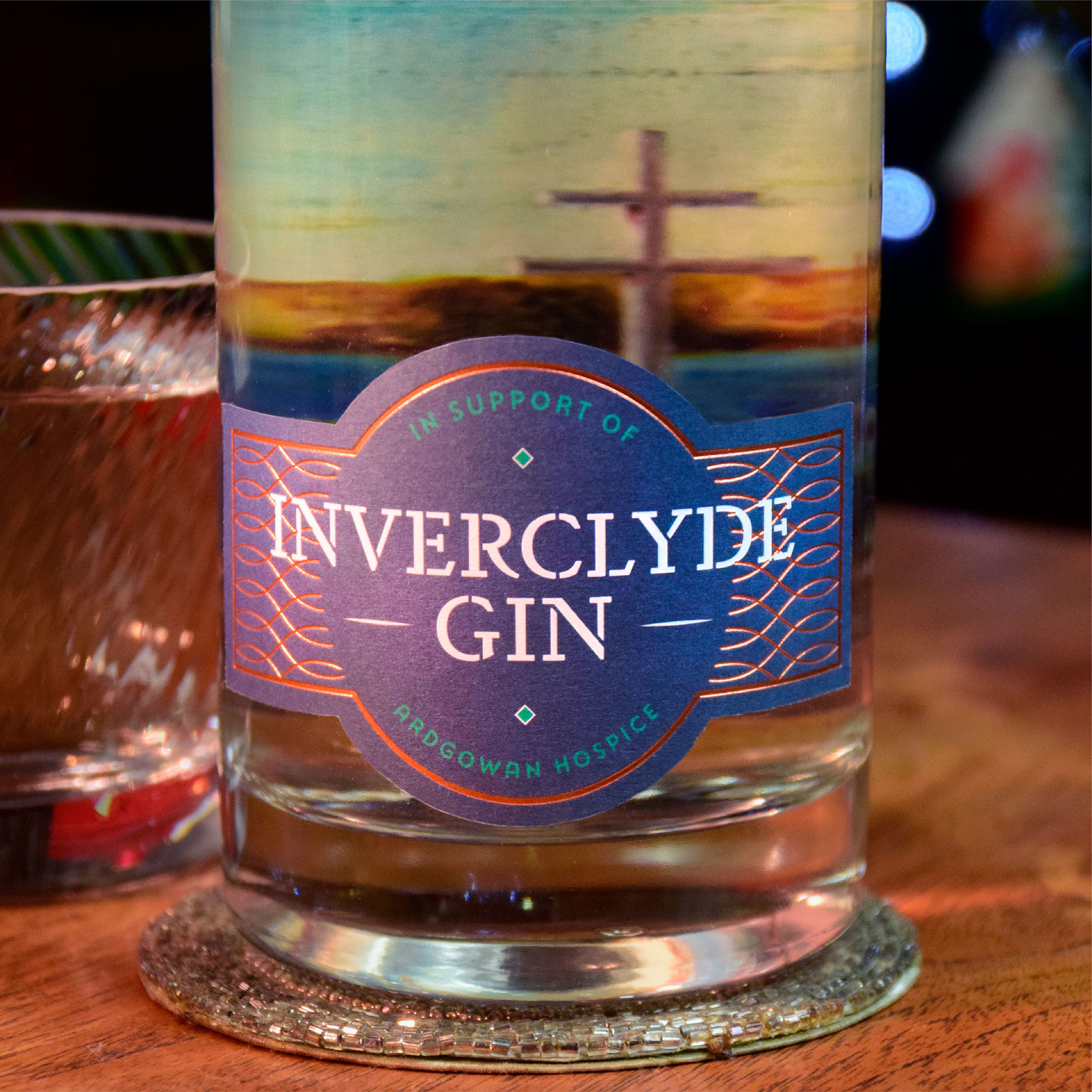 2-Inverclydegin_HCD-world-brand-design.jpg