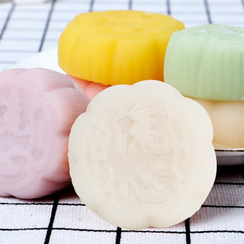 LIANGXIAOBAI 靓小白 雪月广式月饼 8饼8味 480g 礼盒装包装礼盒产品包装创意设计欣赏(图5)