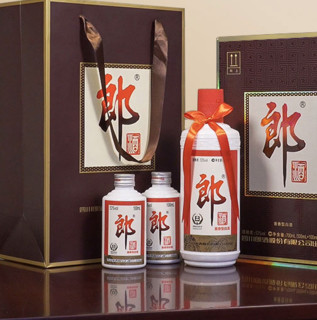 创意酒包装设计郎酒郎牌郎酒酱香型白酒瓶礼盒装产品包装设计欣赏(图6)