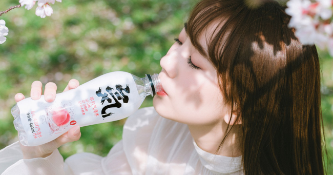 元气森林品牌logo与食品包装设计欣赏(图4)