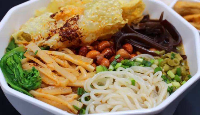 臻欢螺螺蛳粉品牌logo与食品包装设计欣赏(图2)