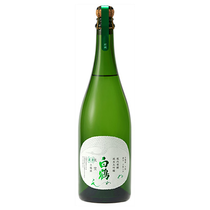 超特选白鹤天空瓶内发酵纯米大吟酿哇白鹤酒造酒类包装设计(图1)